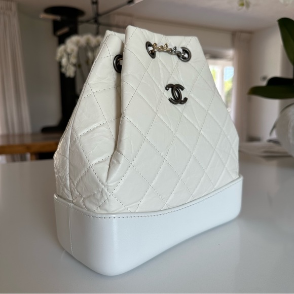 AUTHENTIC CHANEL Gabrielle Small Leather Backpack - Picture 3 of 13